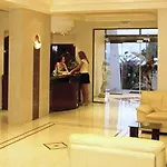 Rodos Star فندق 3*