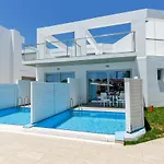 Rodos Star فندق أفانتو