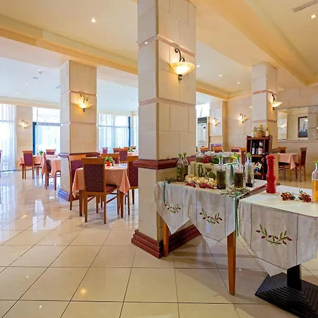 Rodos Star ホテル