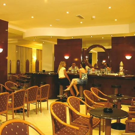 Rodos Star ホテル アファンドウ