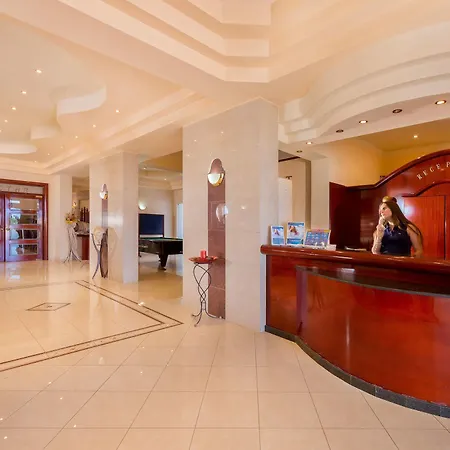 Rodos Star ホテル